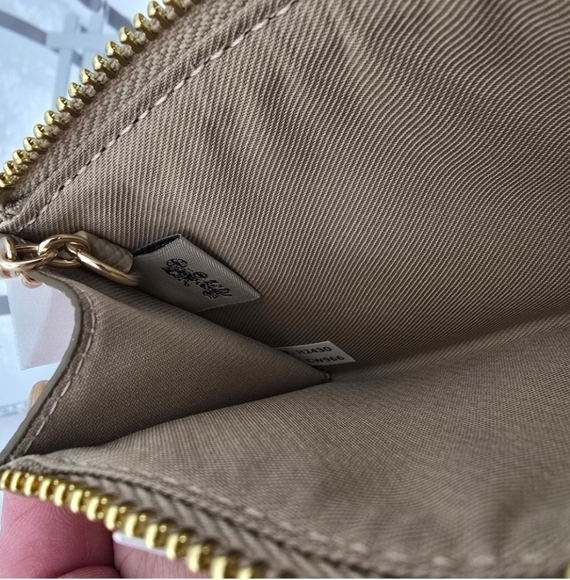 Coach Mini Skinny ID Card Case Golden  Pearlized Metallic Crossgrain Leather - Picture 7 of 8